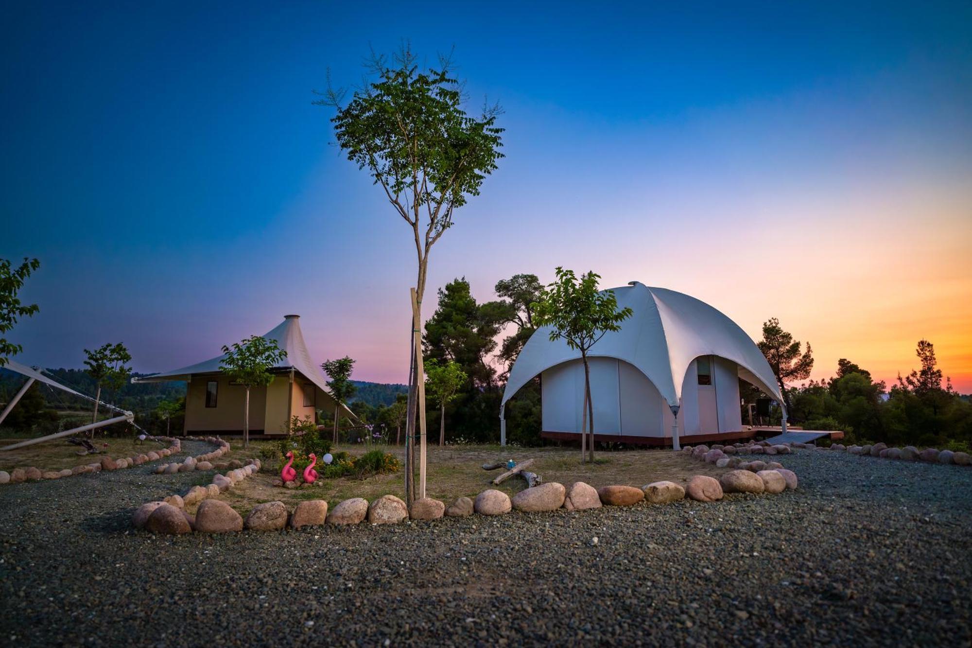 Ihousevillage Polychrono Luaran gambar
