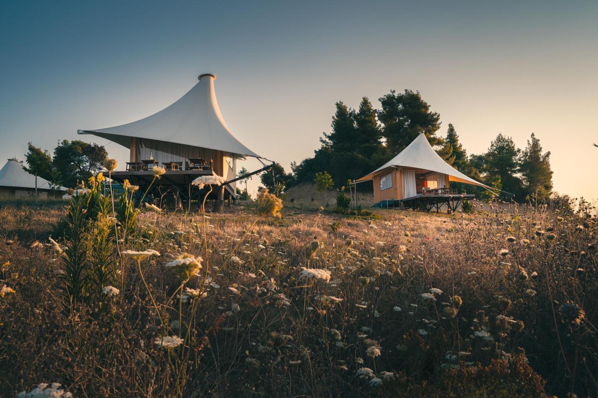 Ihousevillage Polychrono Luaran gambar