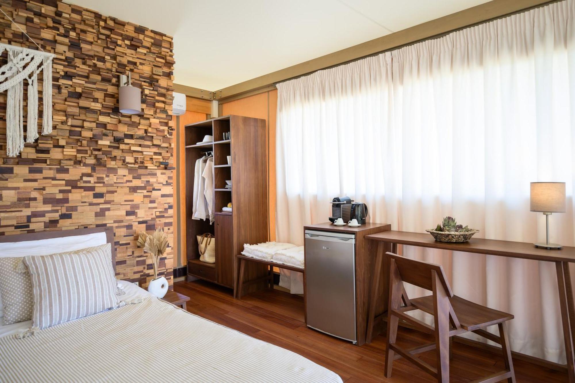Ihousevillage Polychrono Luaran gambar
