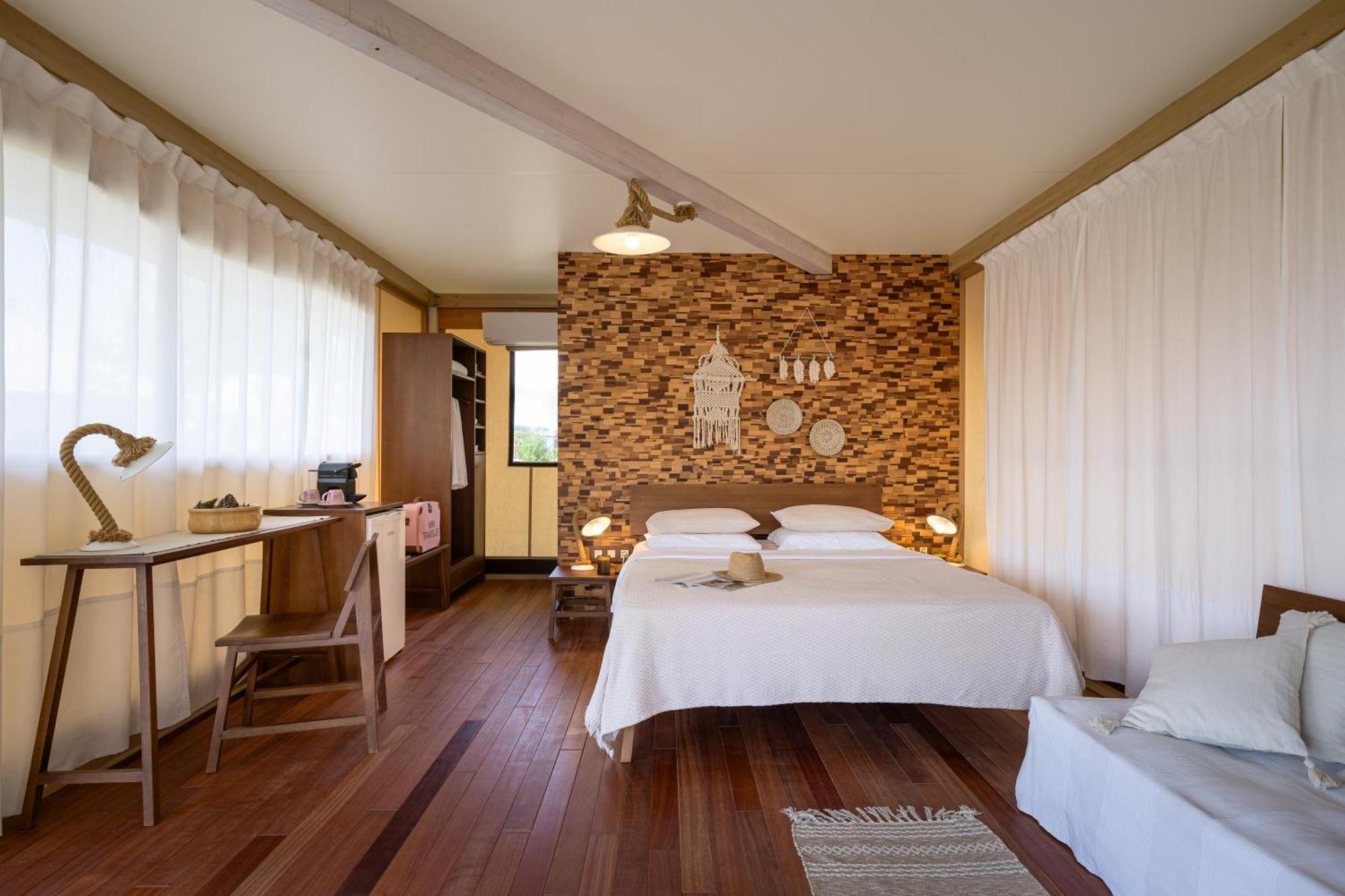 Ihousevillage Polychrono Luaran gambar