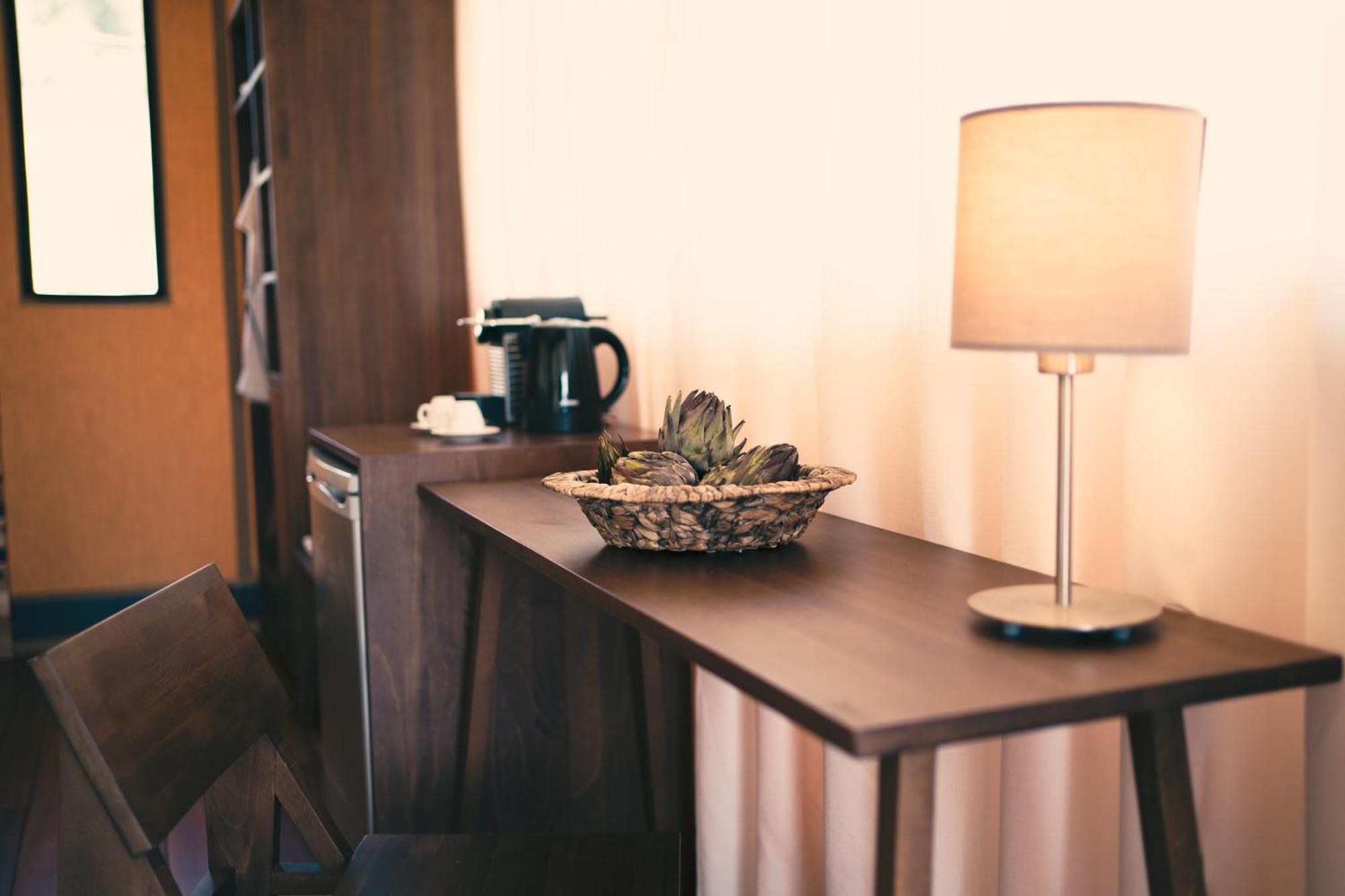 Ihousevillage Polychrono Bilik gambar